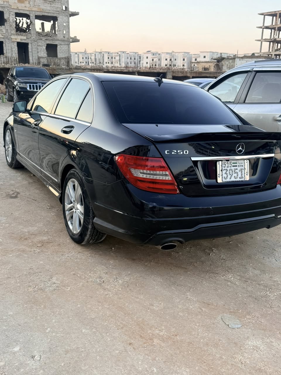 مرسيدس C250 2012 - صورة 3