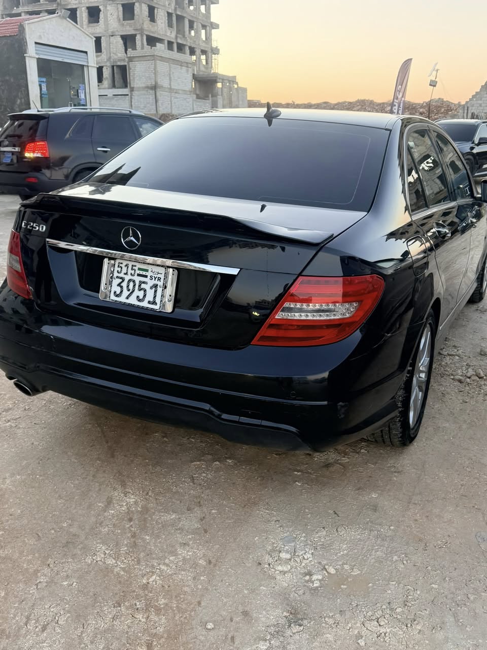 مرسيدس C250 2012 - صورة 4