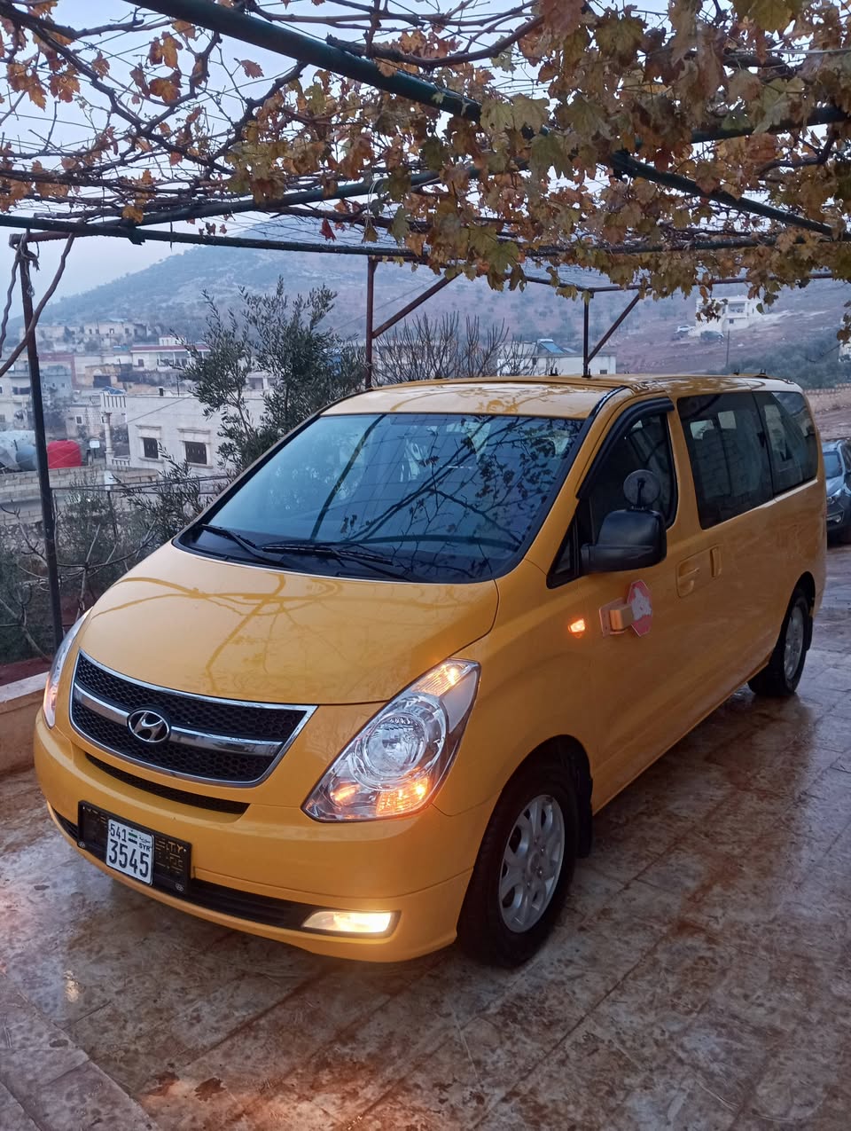 هيونداي H-1 2011 - صورة 1