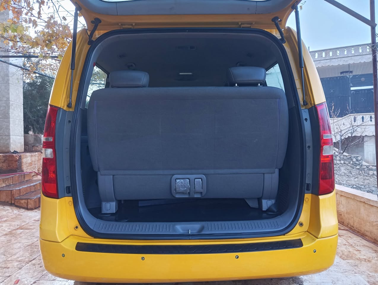 هيونداي H-1 2011 - صورة 3