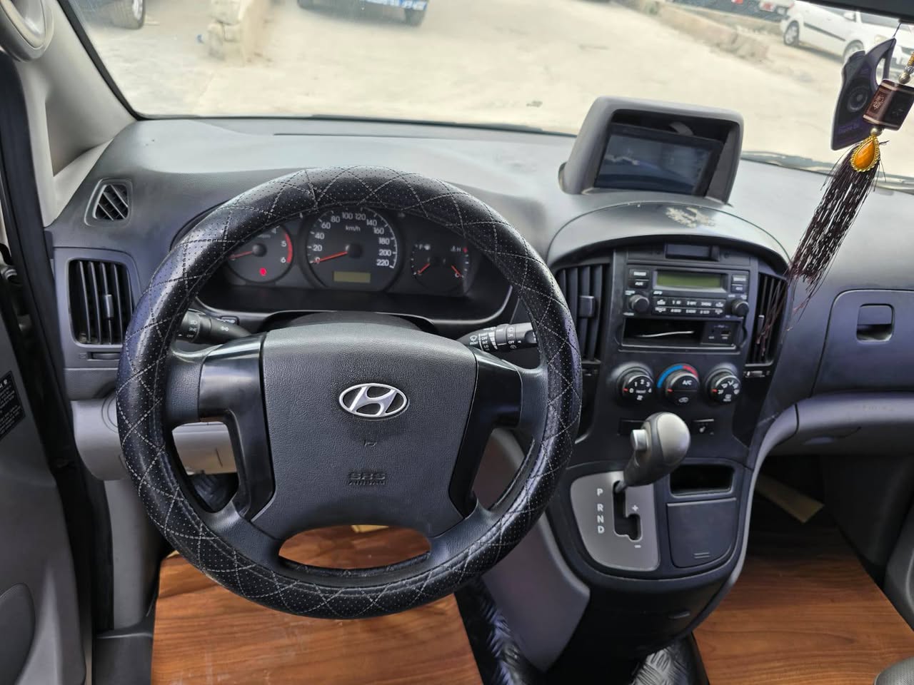 هيونداي H1 2012 - صورة 3