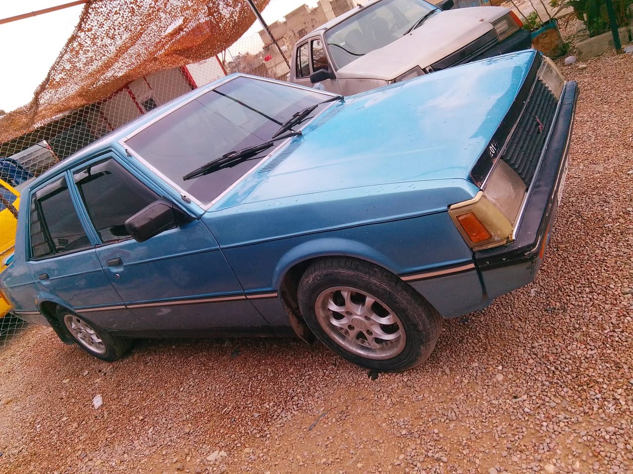 ميتسوبيشي لانسر 1983 - صورة 4