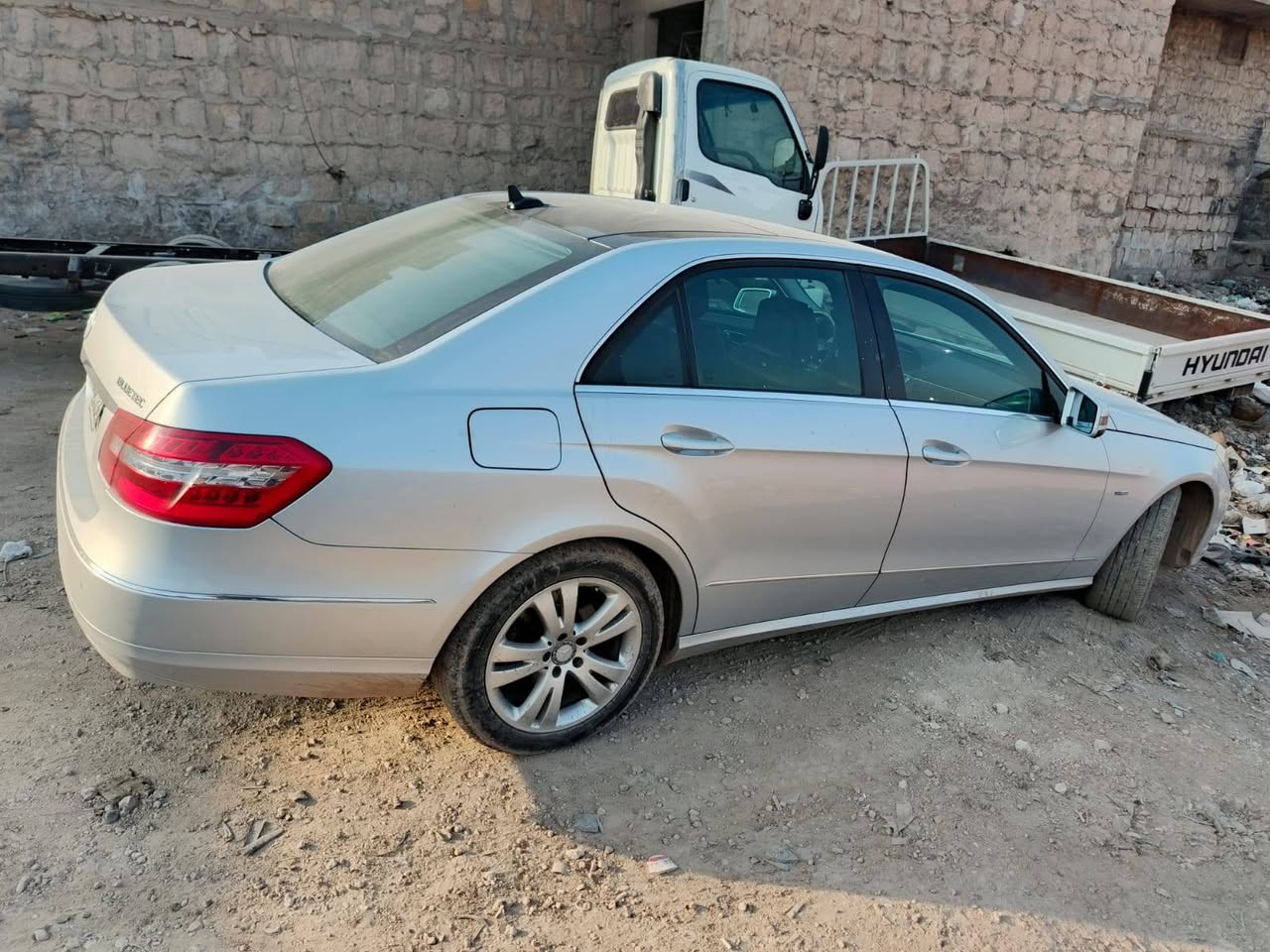 مرسيدس E350 2012 - صورة 4