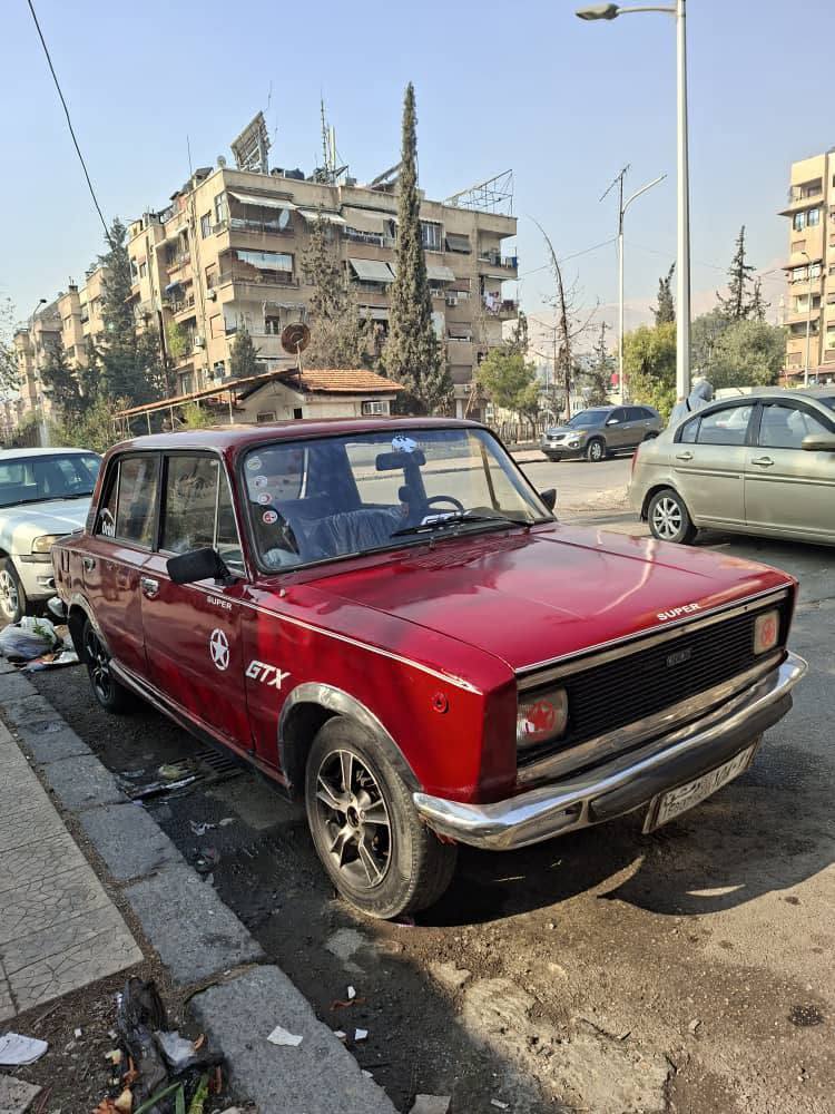 فيات 124 1976 - صورة 3