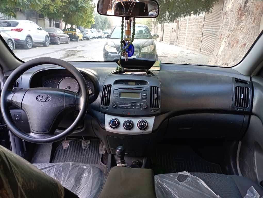 هيونداي أفانتي 2008 - صورة 4