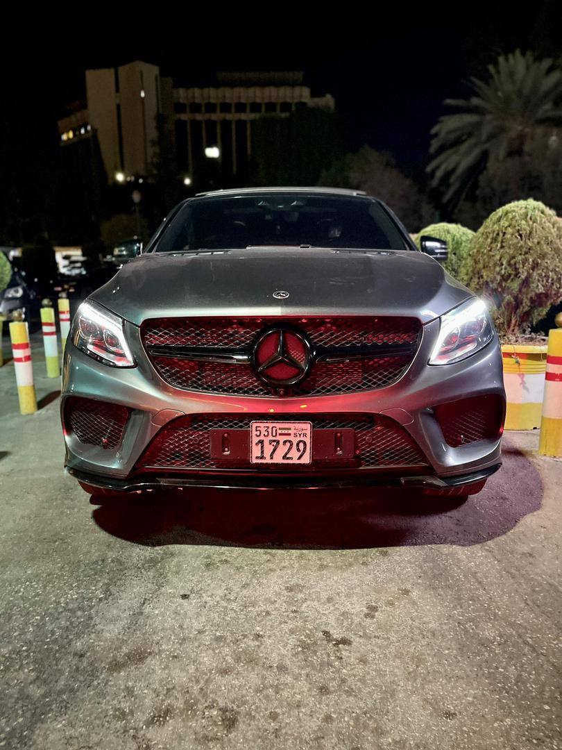 Mercedes-Benz GLE AMG 43 2018 - صورة 2