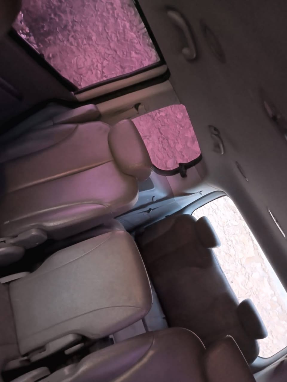 كيا كارنفال 2011 - صورة 3