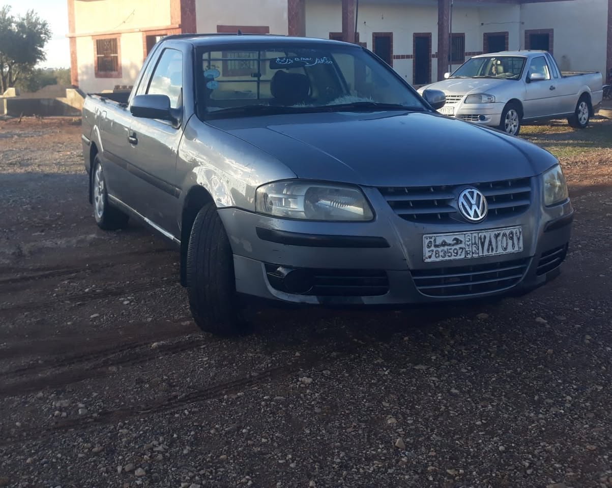 فورد سافيرو 2006 - صورة 2