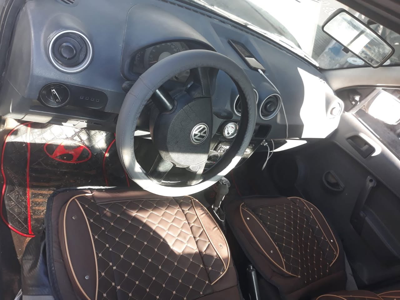 فورد سافيرو 2006 - صورة 4