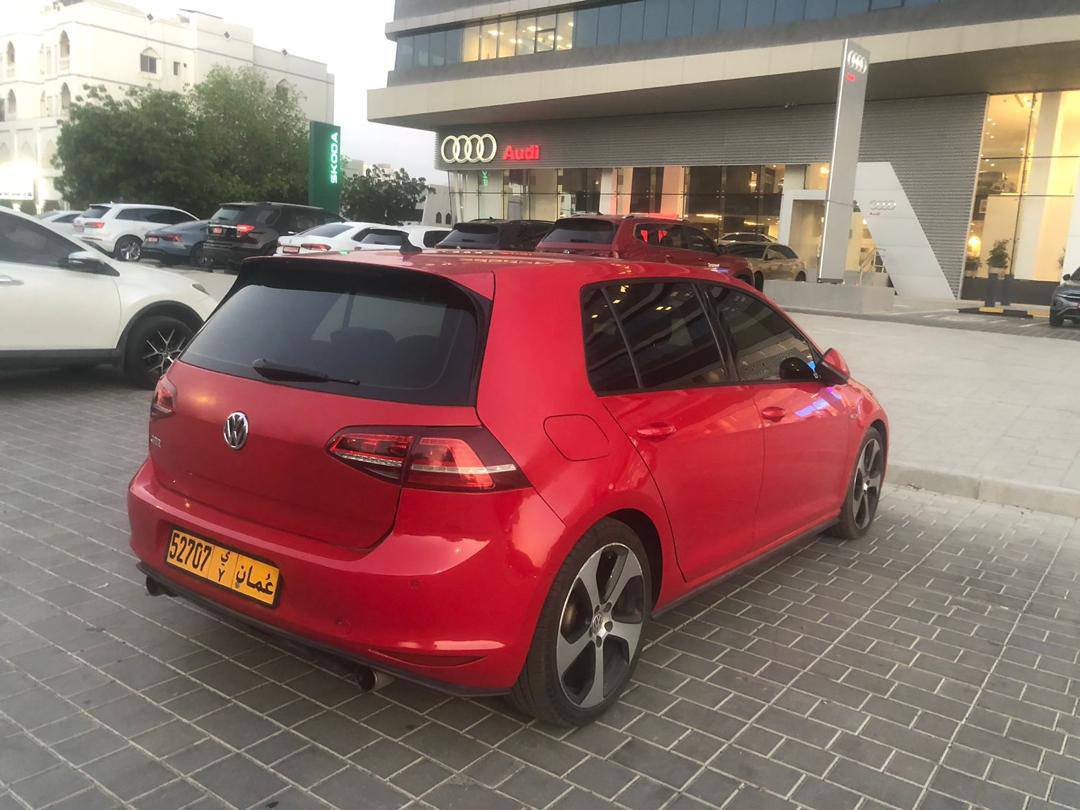 فولكس فاجن جولف جي تي آي 2016 - صورة 1