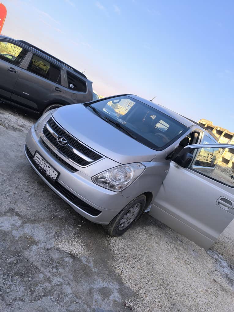 هيونداي ستاركس 2010 - صورة 2