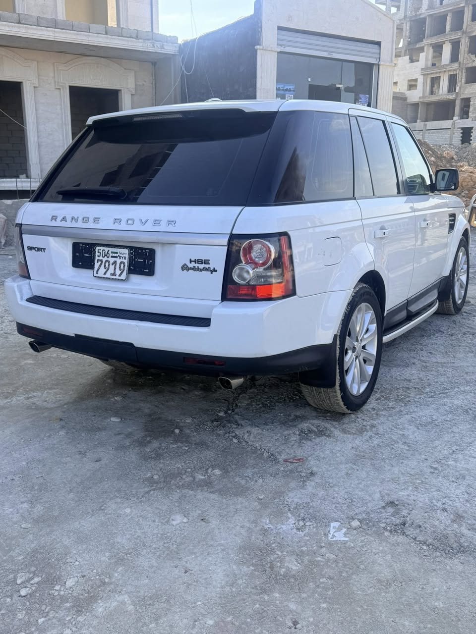 رانج روفر سبورت 2013 - صورة 3