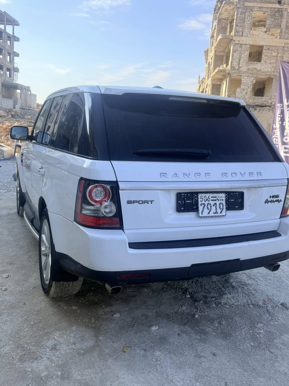 رانج روفر سبورت 2013 - صورة 4