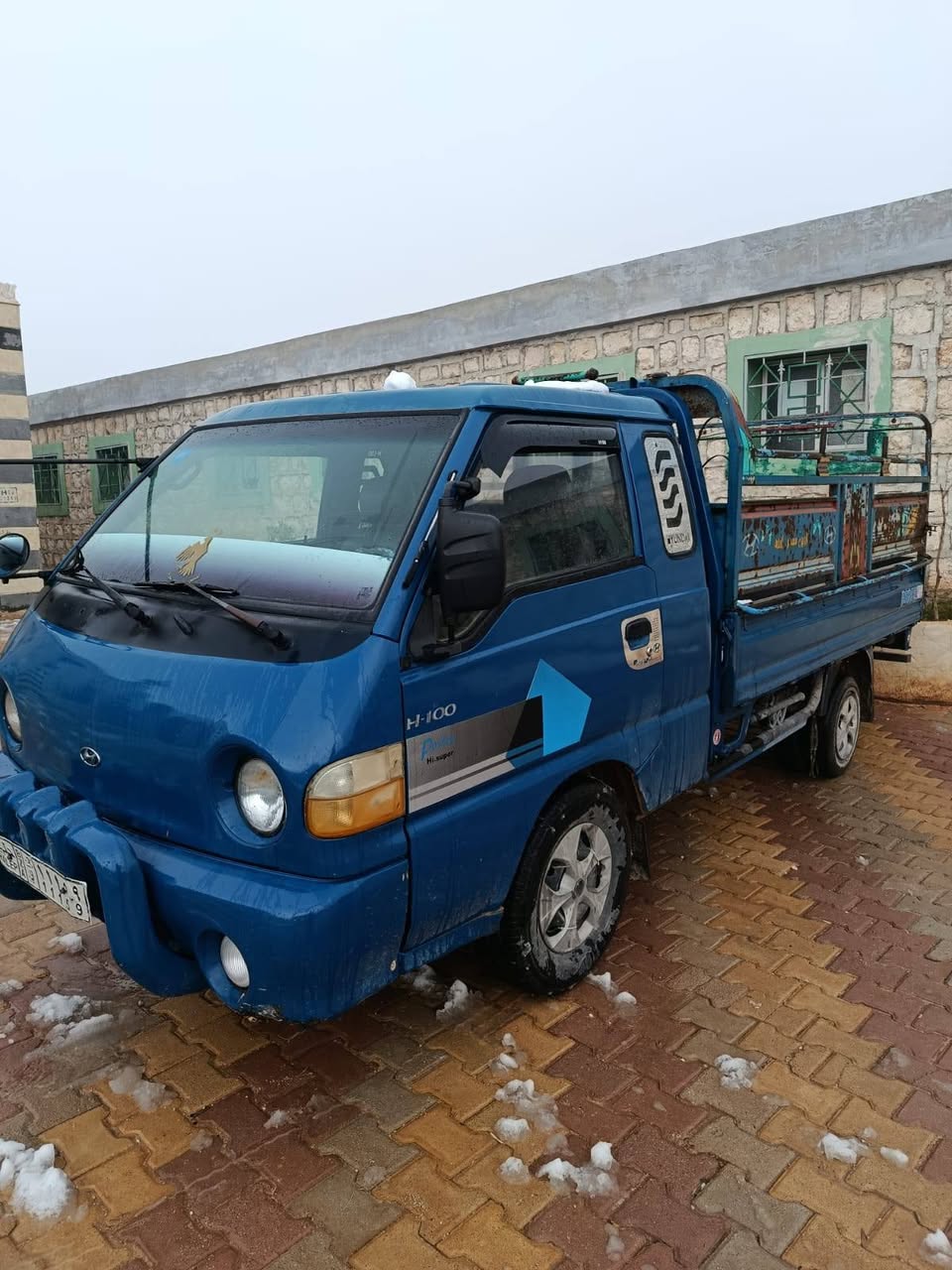 هونداي H100 1998 - صورة 1