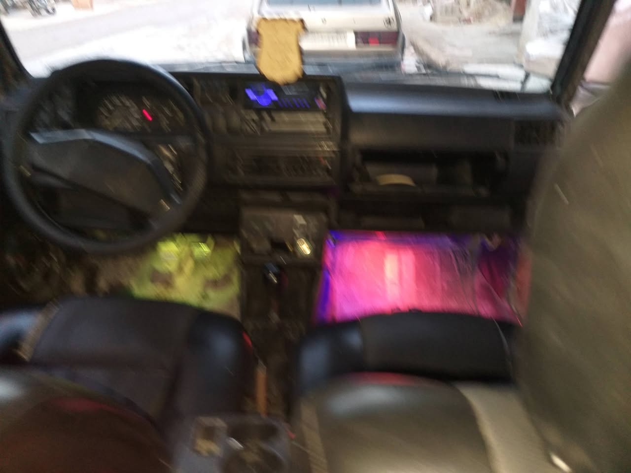 فولكس فاجن جولف 76 - صورة 4