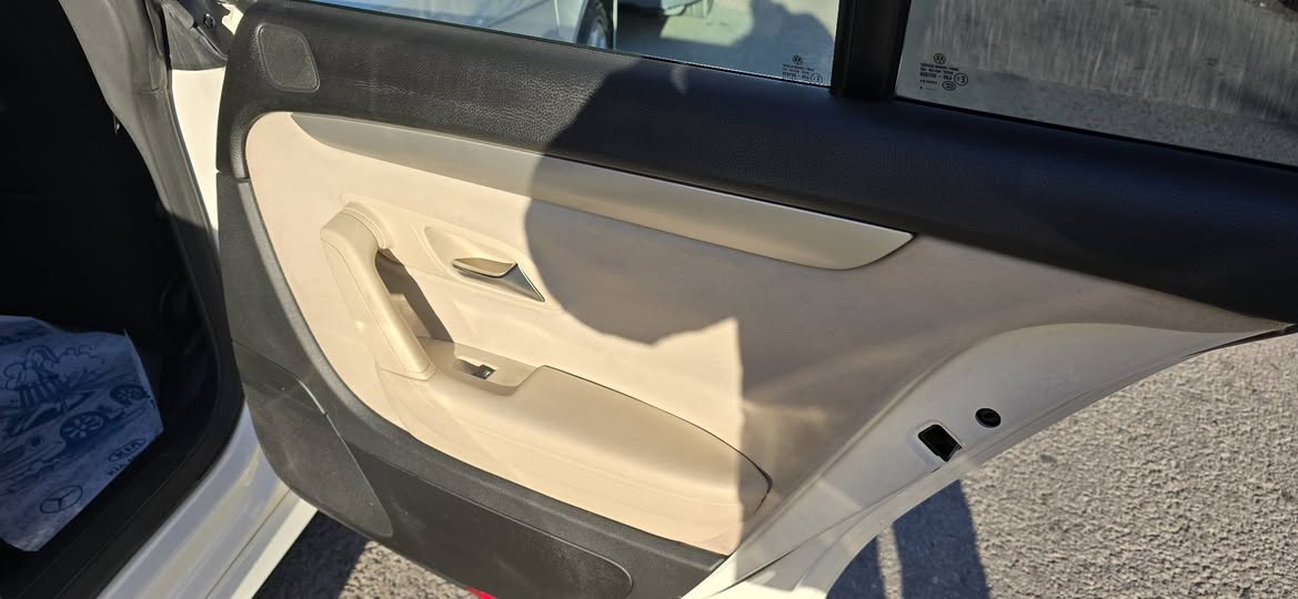 فولكس فاجن CC 2012 - صورة 2