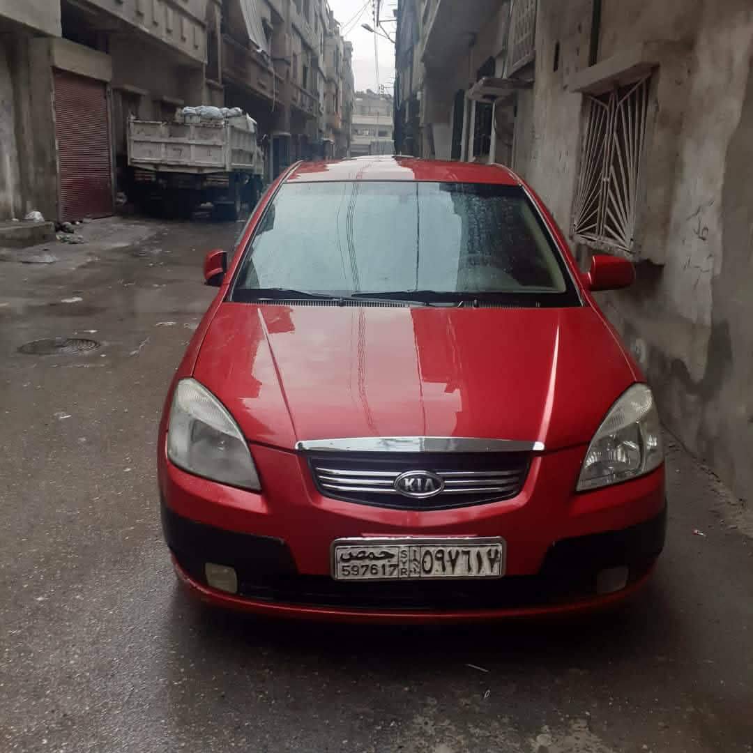 كيا ريو 2010 - صورة 1