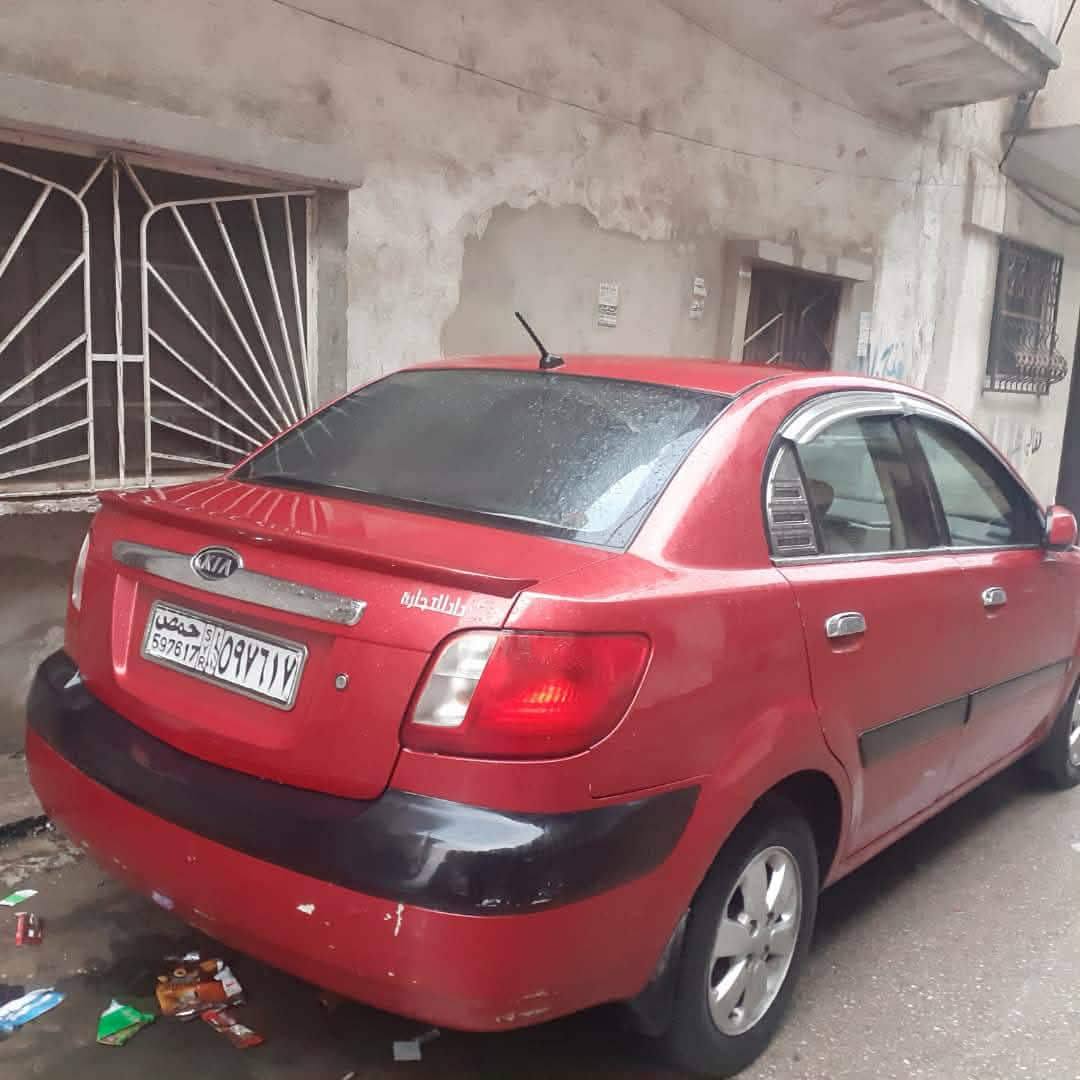 كيا ريو 2010 - صورة 3