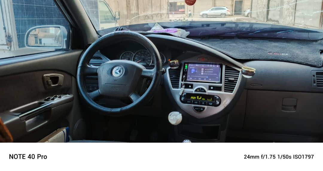 كيا كارينز 2004 - صورة 5