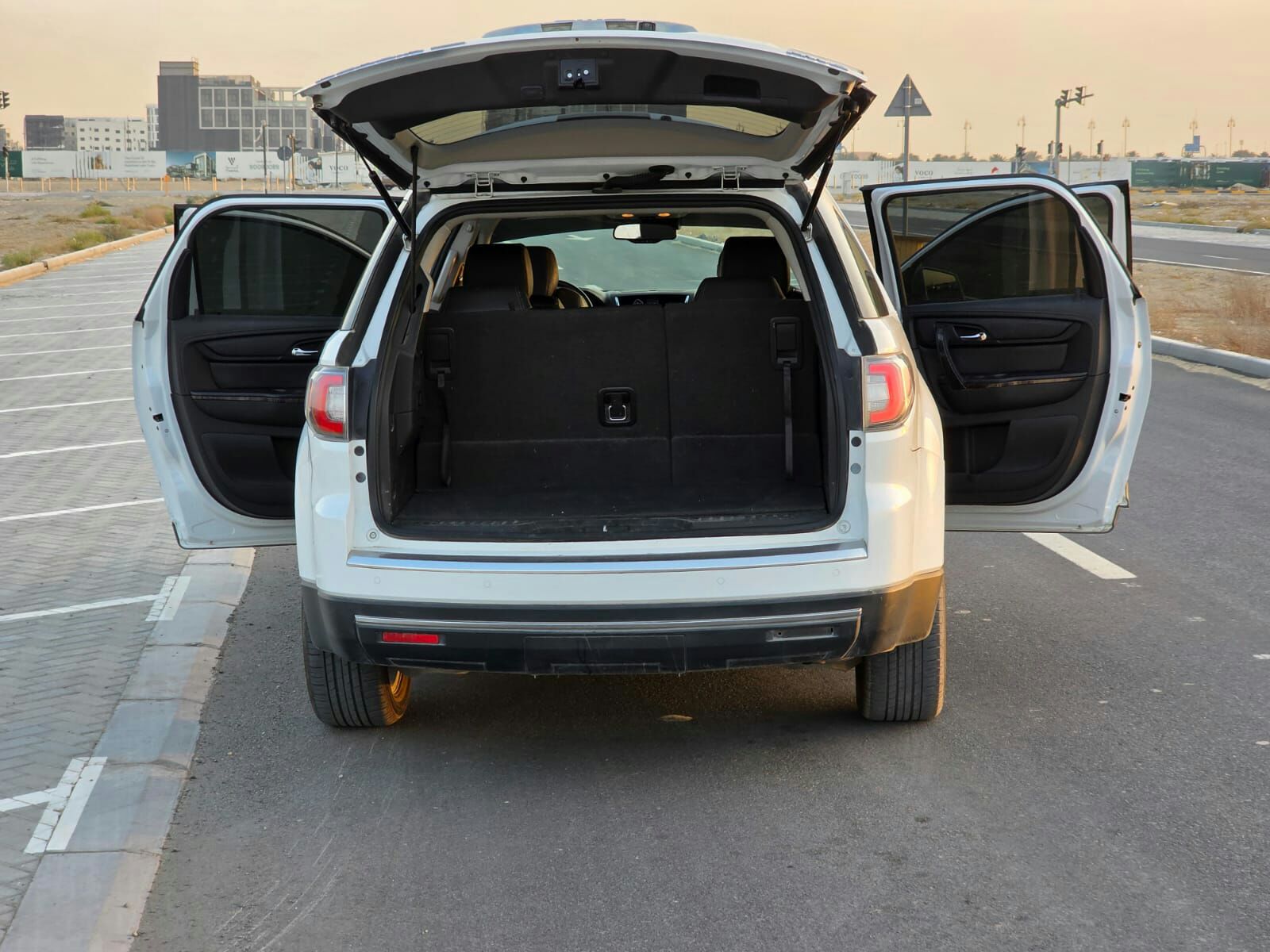 GMC أكاديا 2017