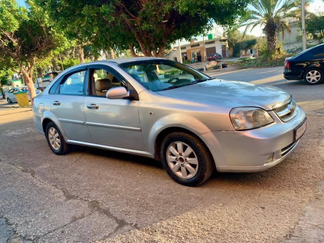 دايو لاسيتي 2004 - صورة 2