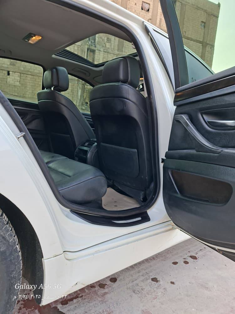 بي ام 520 2011 - صورة 1