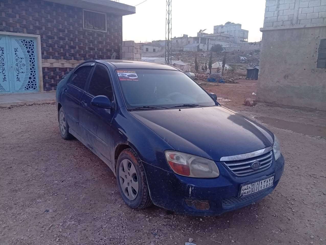 كيا سيراتو 2005 - صورة 3