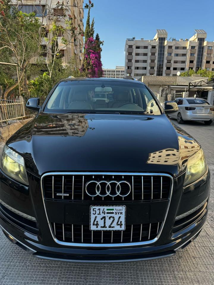 أودي كيو ٧ 2011 - صورة 2