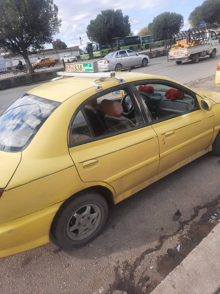 كيا ريو 2002 - صورة 1