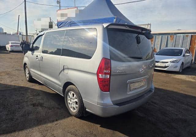 هيونداي ستاركس 2015 - صورة 2