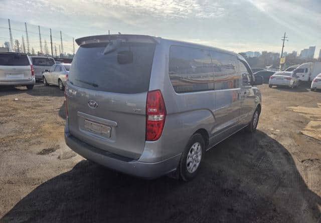 هيونداي ستاركس 2015 - صورة 4