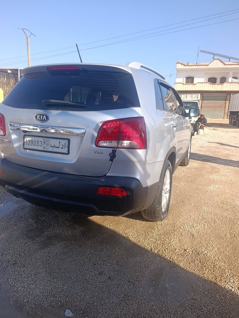 كيا سيرنتو 2012 - صورة 1