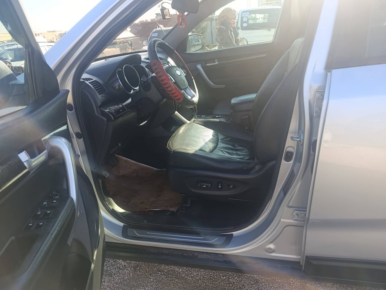 كيا سيرنتو 2012 - صورة 2