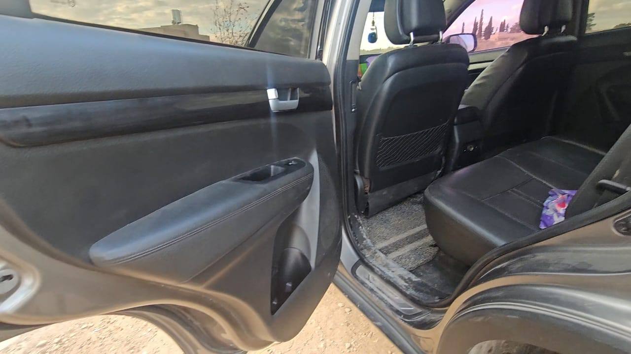 كيا سورينتو 2010 - صورة 3