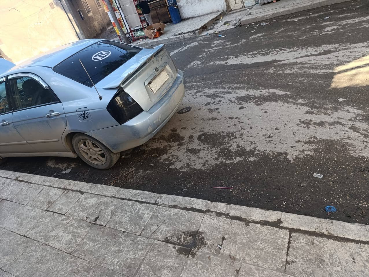 كيا سيراتو 2006 - صورة 5