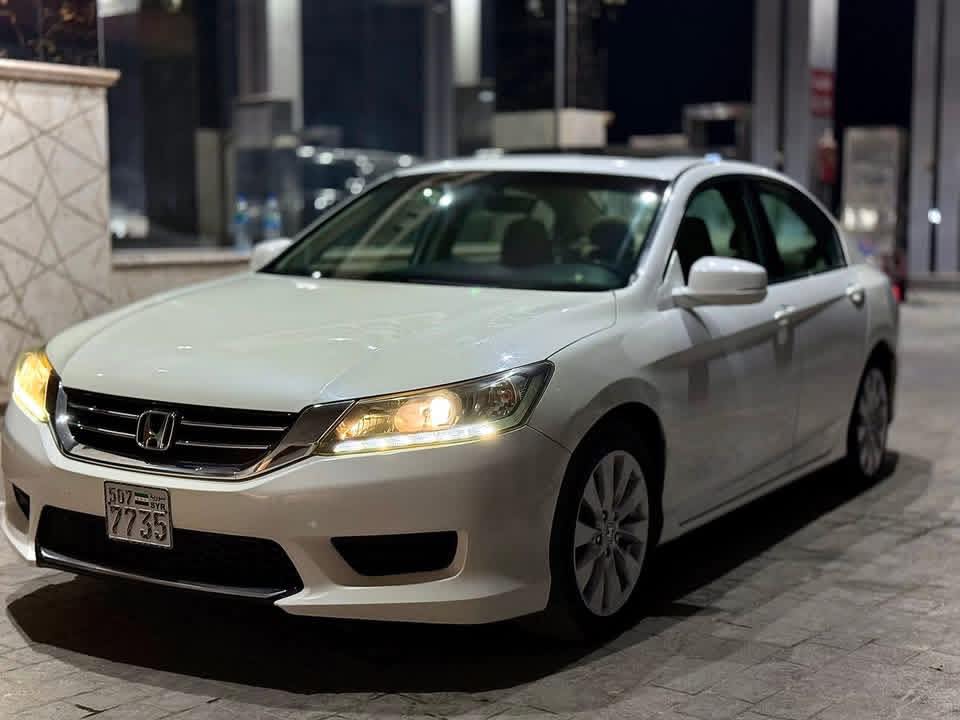 هوندا اكورد 2014 - صورة 1