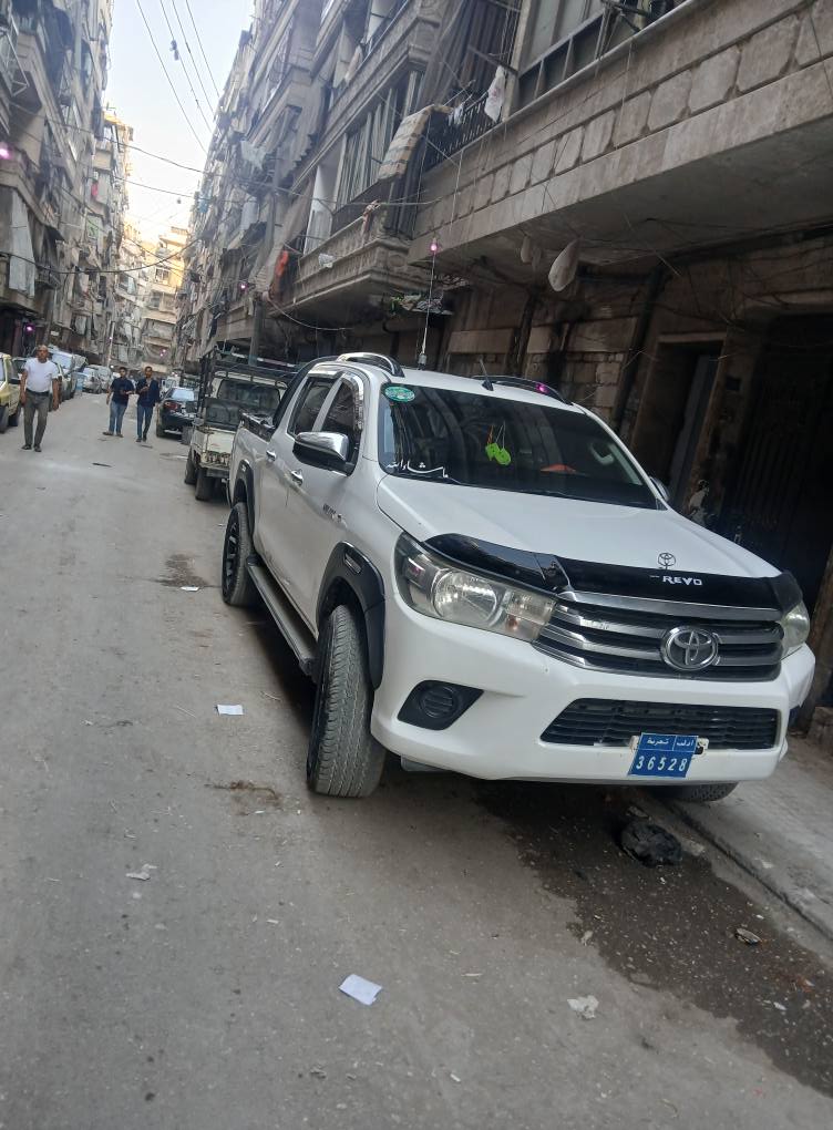 تويوتا هايلوكس 2017 - صورة 2