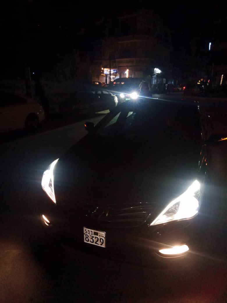 Hyundai ازيرا غراندو 2011