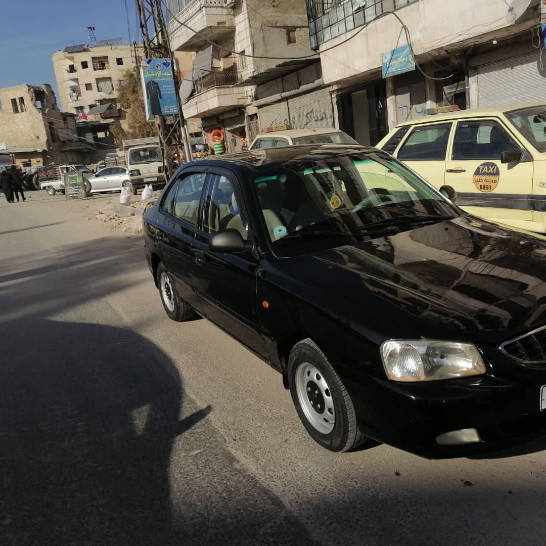 هيونداي فيرنا 2008 - صورة 2