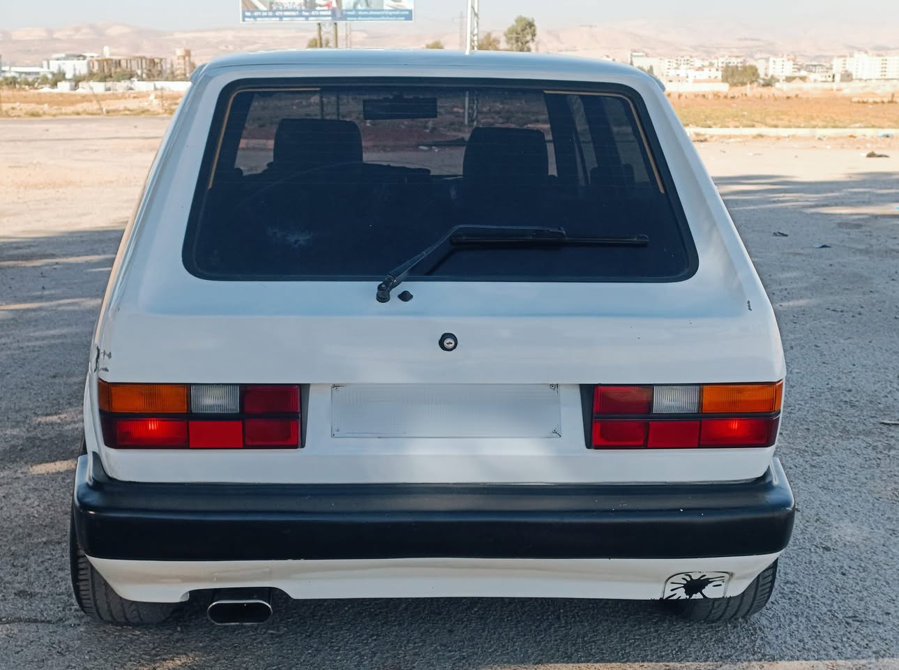 فولكس فاجن غولف 1977 - صورة 3