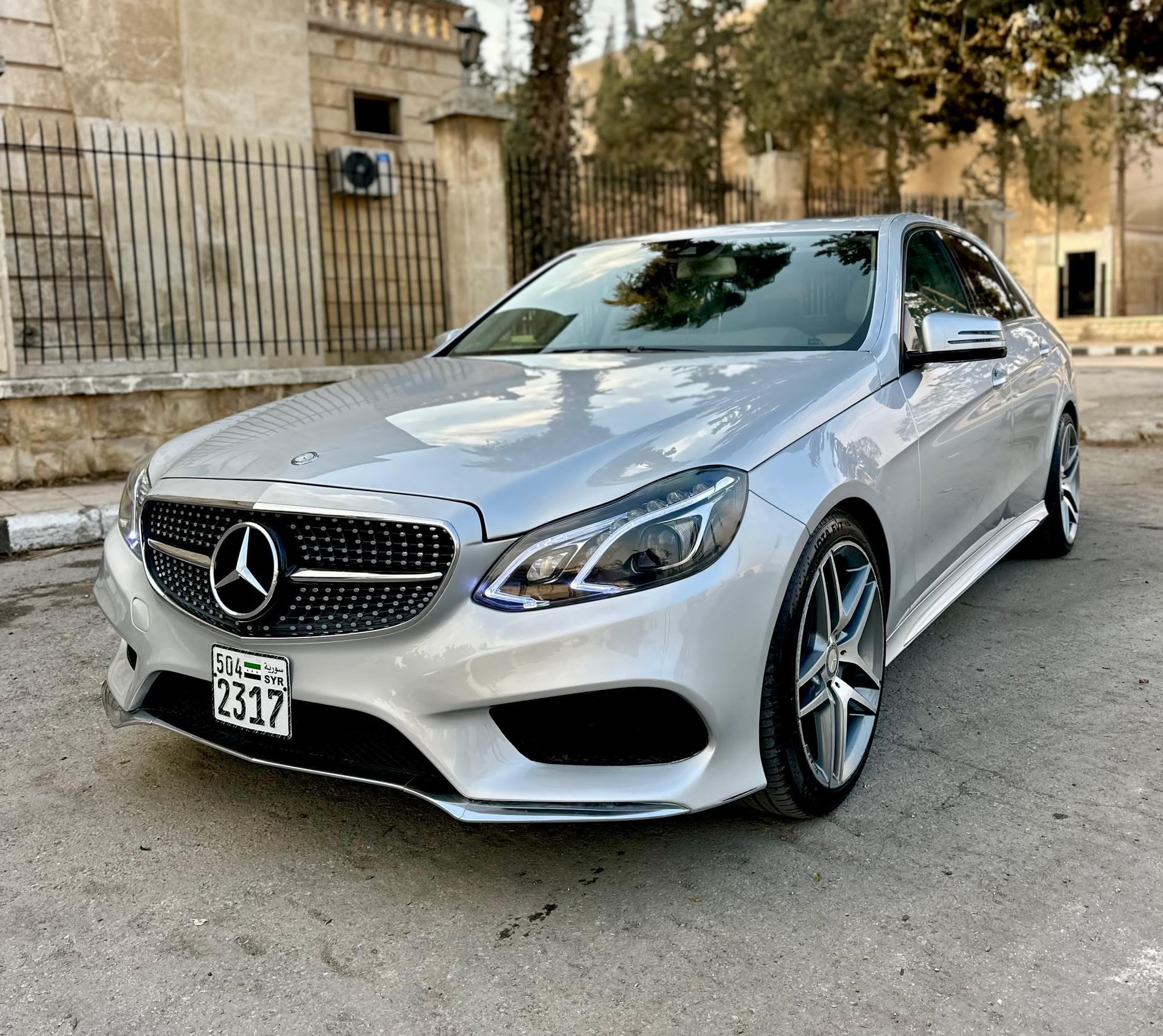مرسيدس بنز E350 2014 - صورة 2