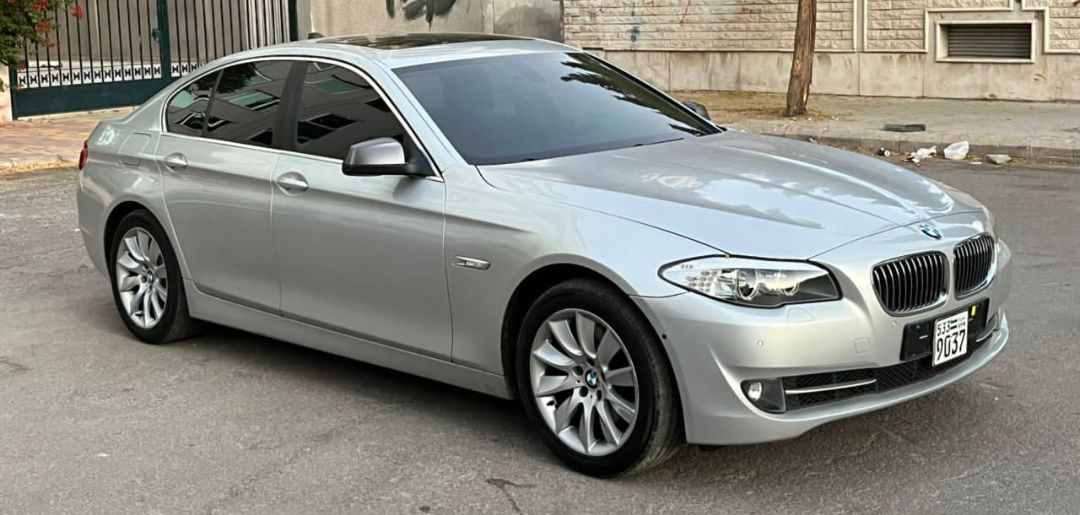 بي ام دبليو 528 2012