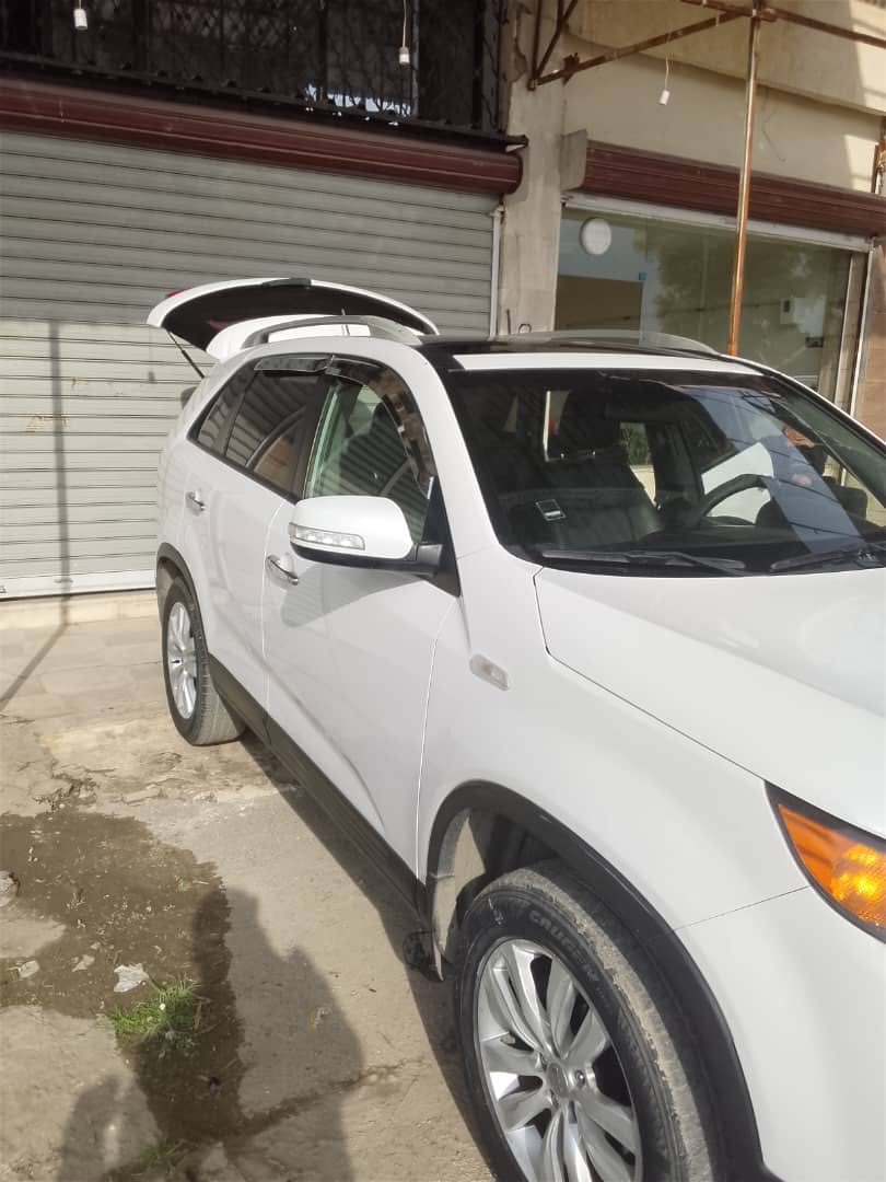 كيا سورينتو 2012 - صورة 1