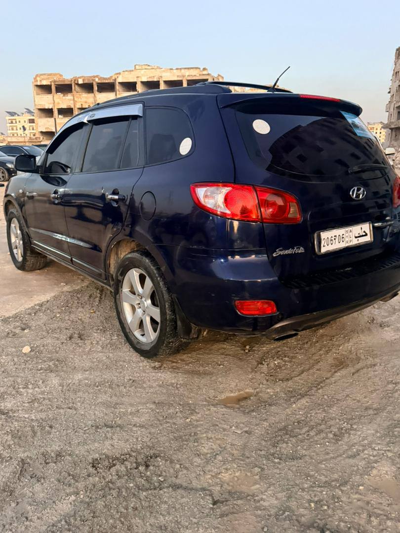 هونداي سنتافي سي ام 2006 - صورة 2