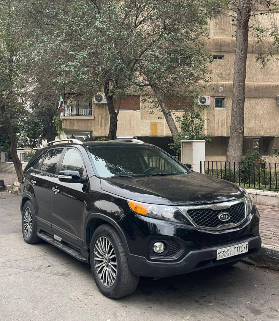 كيا سورينتو 2010 - صورة 1