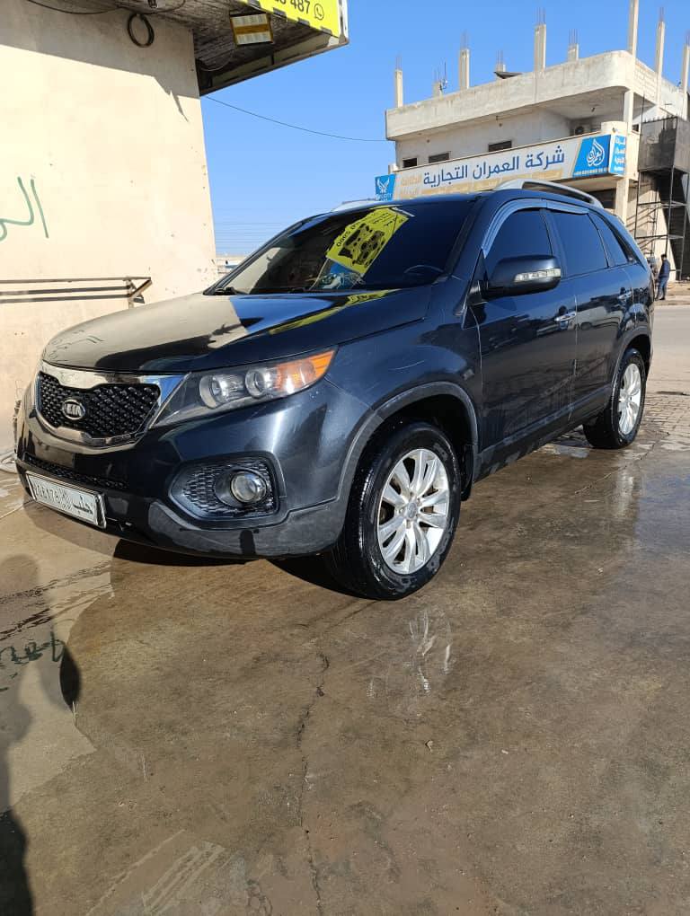 كيا سورينتو 2011 - صورة 1