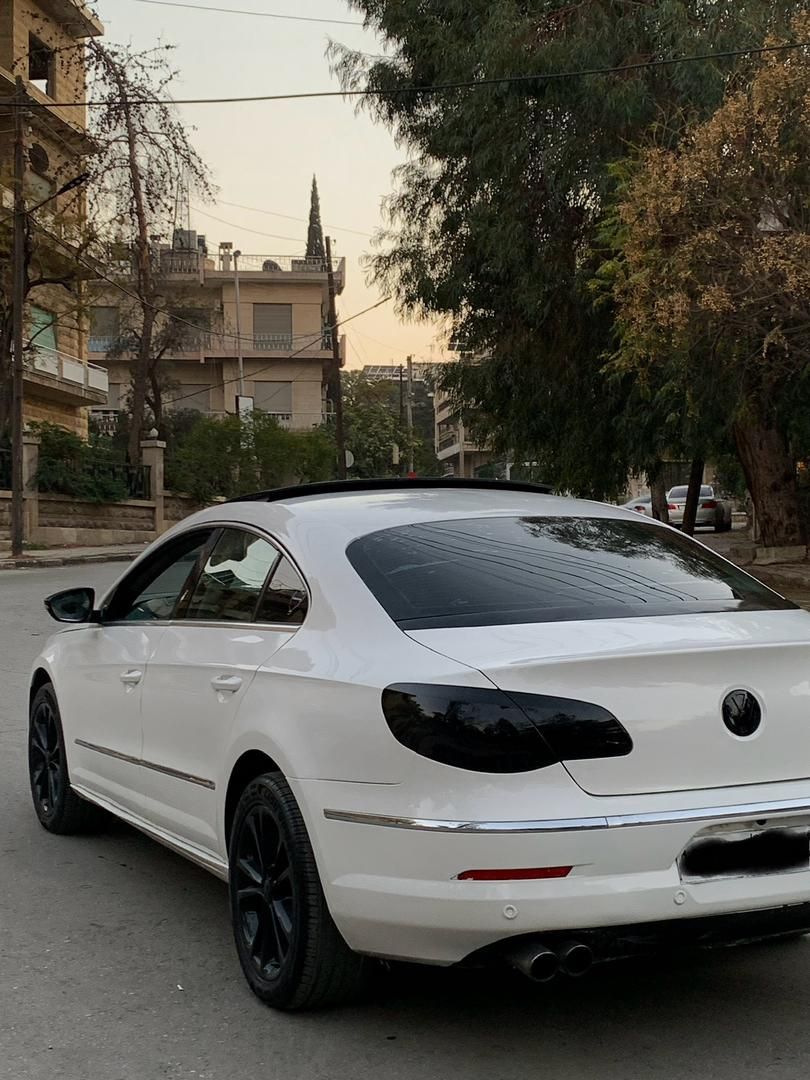 فولكس فاجن CC 2010 - صورة 2