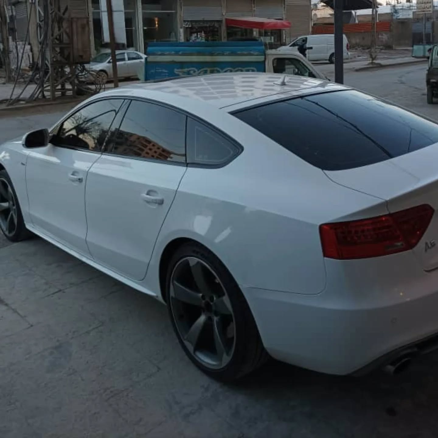 أودي A5 2015 - صورة 3