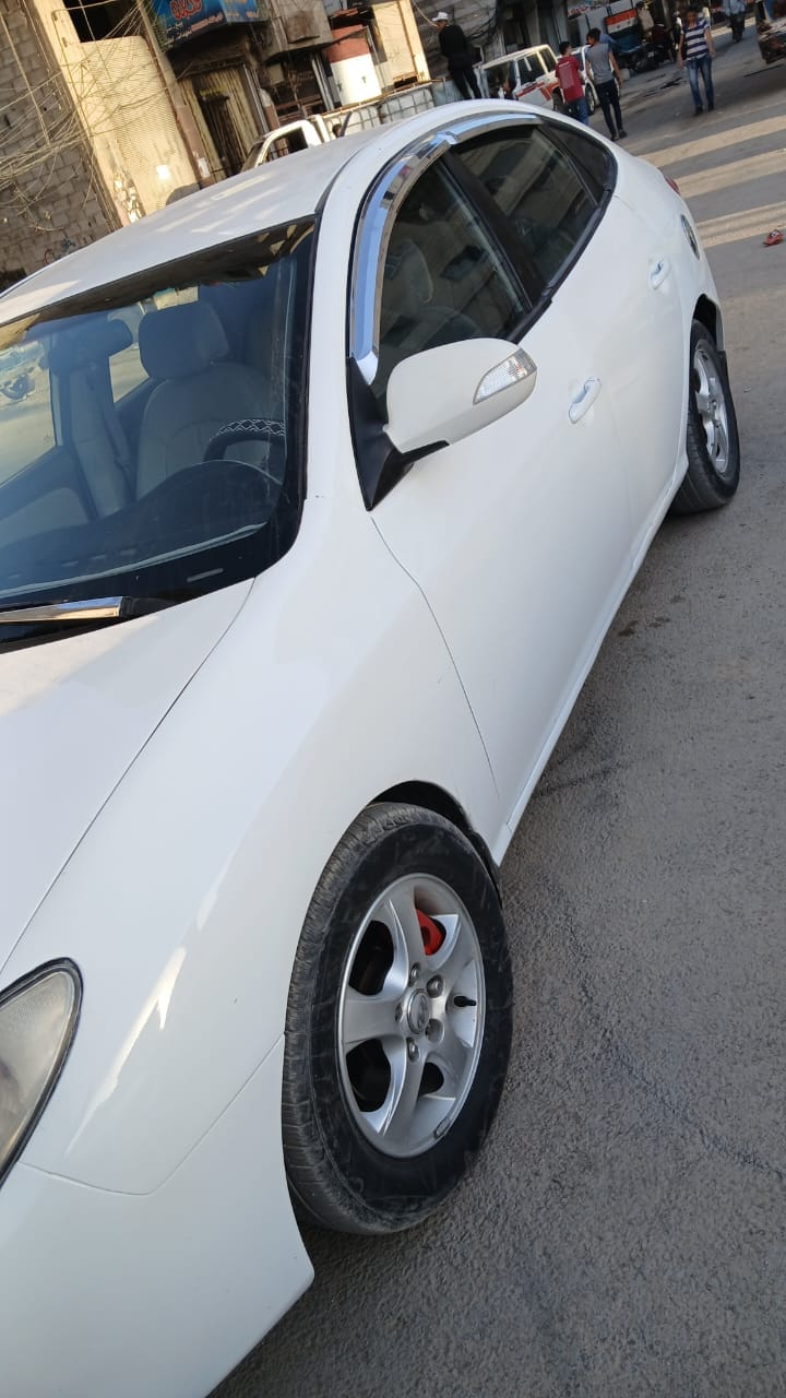 هيونداي النترا 2010 - صورة 2