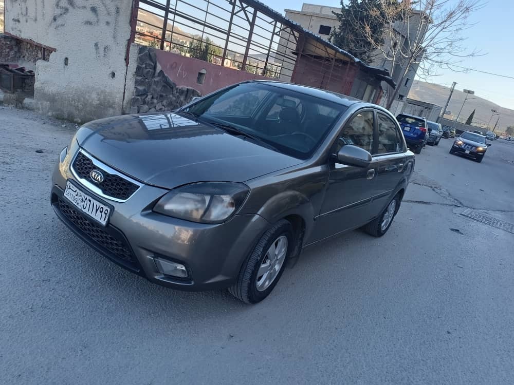 كيا ريو 2011 - صورة 3